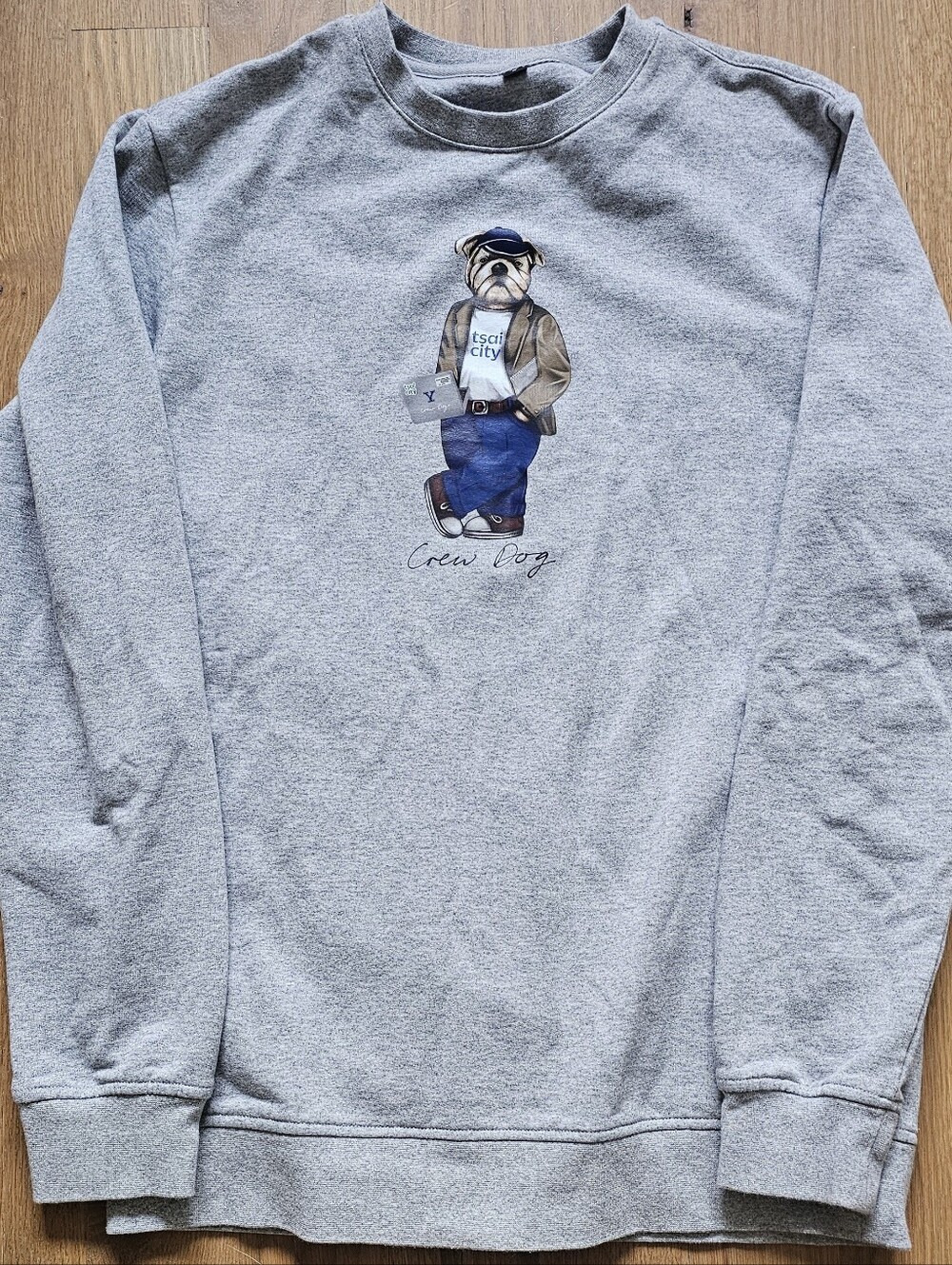 Gray Crewneck Sweatshirt with Yale Bulldog Graphic Medium